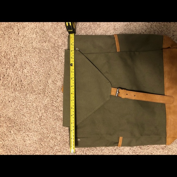 NWT Olive Green canvas book bag - Picture 8 of 8